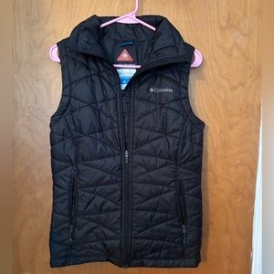Columbia Black Insulated Vest